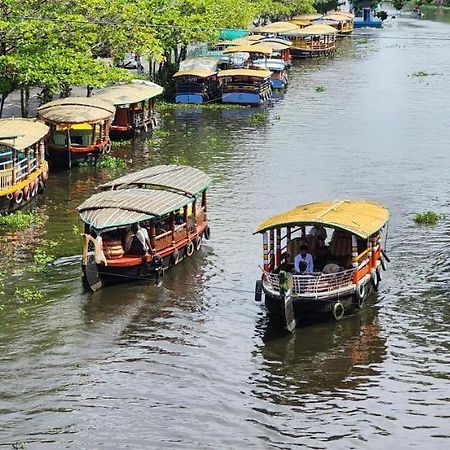 'Marari Johns Homestay' Mararikulam, Alappuzha 외부 사진